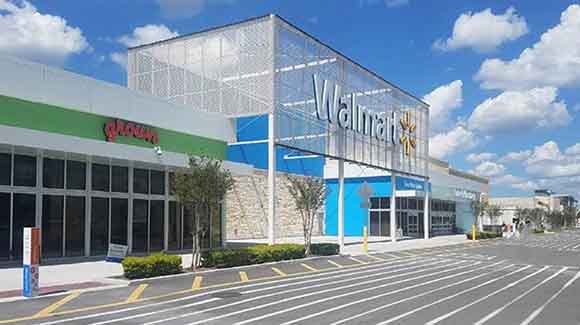 Walmart center in Orlando